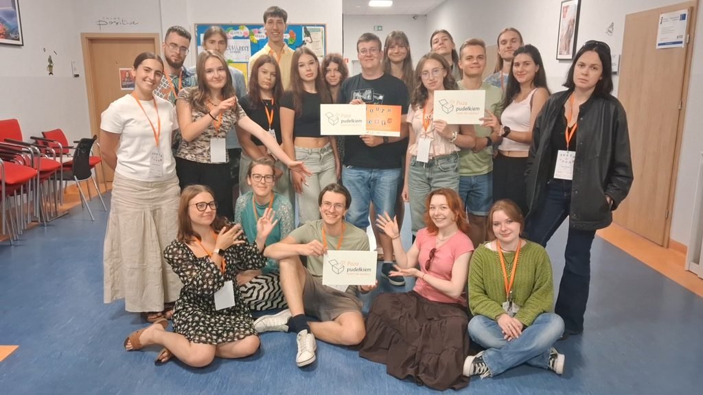 Zdjęcie grupowe youth for truth